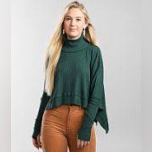 Free People We The Free green Moon Daisy Thermal mock neck Pullover, large.